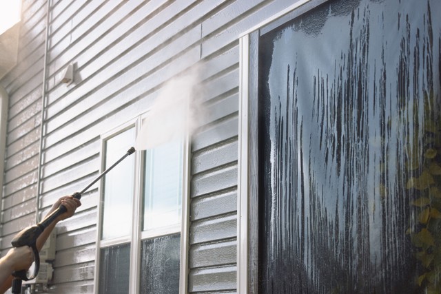 Clean Frontline About Us - FrontLine Exterior Cleaning